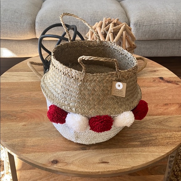 Mud Pie Pompom Holidays Collapsible Basket - Picture 5 of 16